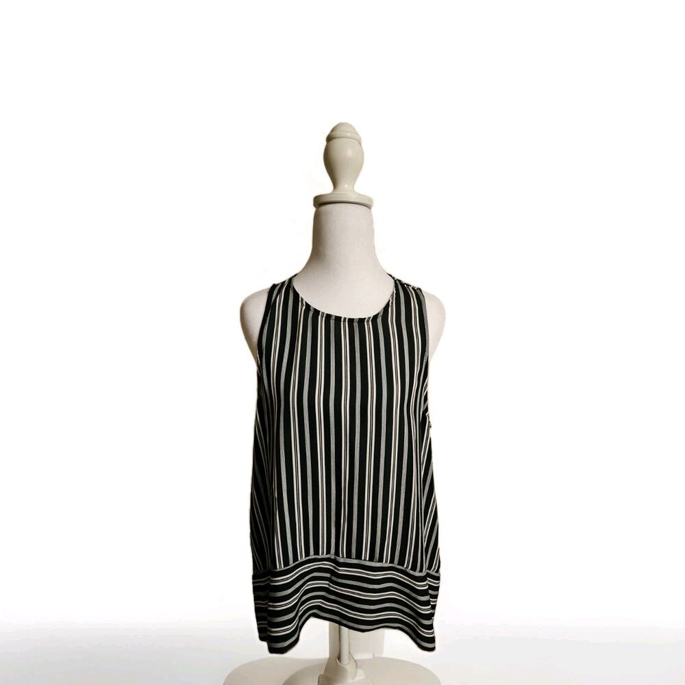 Banana Republic Sleeveless Blouse Medium Blue Stripe